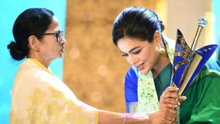 ‘দিদি যেখানে আমি সেখানে’ বলা ইমন গাইবেন বিজেপির শপথ অনুষ্ঠানে!