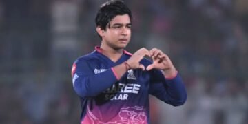 রেকর্ডের বরপুত্র ১৫ বছরের সূর্যবংশী