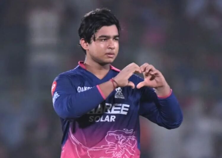 রেকর্ডের বরপুত্র ১৫ বছরের সূর্যবংশী
