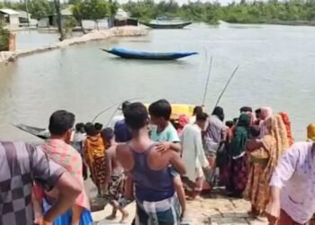সুন্দরবনে কাঁকড়া শিকারিকে গুলি করে হত্যা