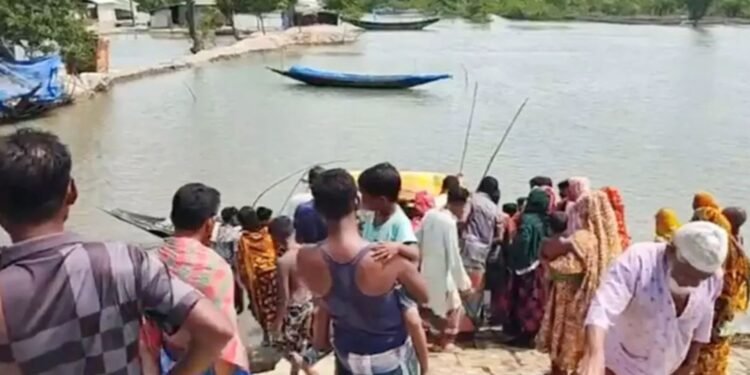 সুন্দরবনে কাঁকড়া শিকারিকে গুলি করে হত্যা