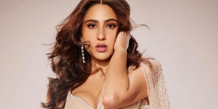 বিয়ে নিয়ে তাড়াহুড়ো করতে নারাজ সারা আলি খান