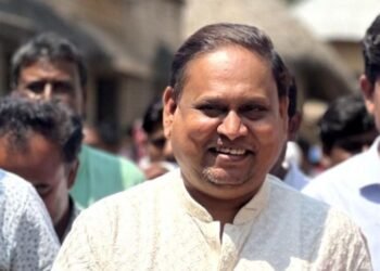 বাবরি মসজিদ বানাতে চাওয়া হুমায়ুনকে ভারত ছাড়তে বললেন বিজেপি মন্ত্রী