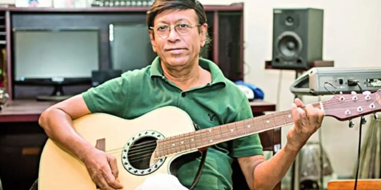 লাকী আখান্দের জন্মদিনে ‘দলছুট’-এর ট্রিবিউট