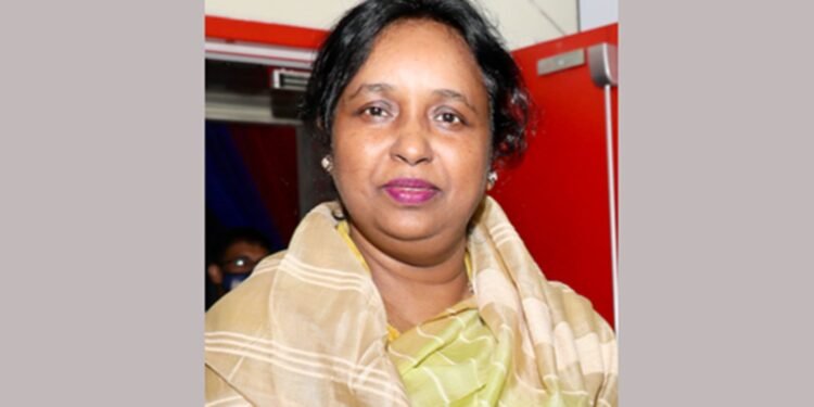 ১২ মামলায় জামিন, অবশেষে কারামুক্ত সেলিনা হায়াৎ আইভী