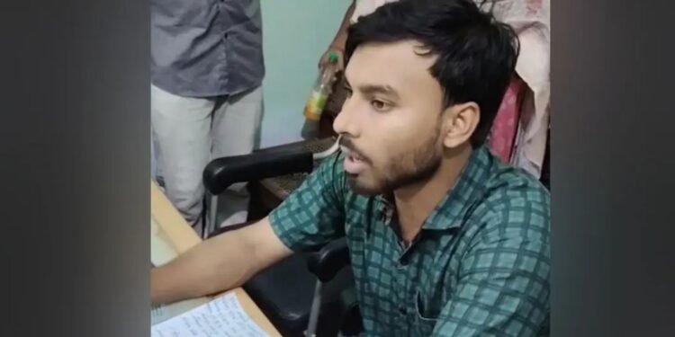 নারী শিক্ষিকা-প্রশিক্ষণার্থীদের যৌ/ন হ/য়/রানির দায়ে 
টিটিসি থেকে ব/হিষ্কার এনসিপি নেতা সাব্বির