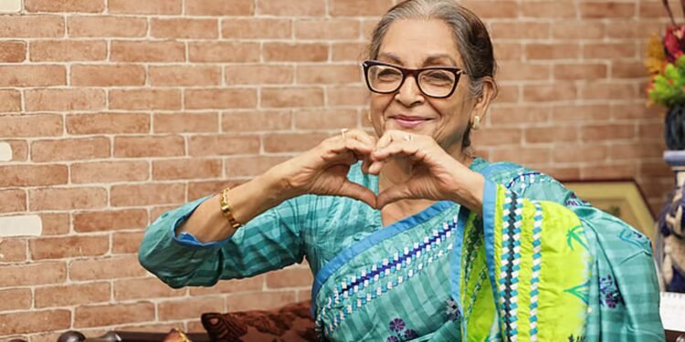 ৮৩তম জন্মদিনে বড় মেয়েকে কাছে পেয়ে উচ্ছ্বসিত দিলারা জামান