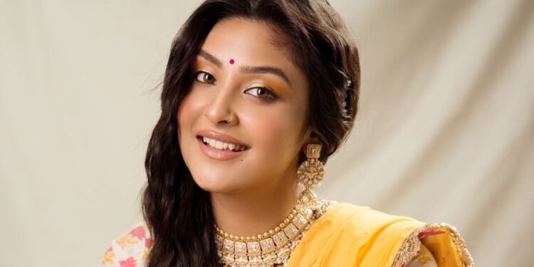 নাটকের প্রমোশন নাকি সত্যিই এনগেজড হলেন নীহা?