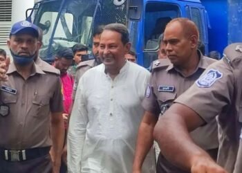 ট্রাইব্যুনালে হাসানুল হক ইনুর ১০ বছরের কারাদণ্ড
