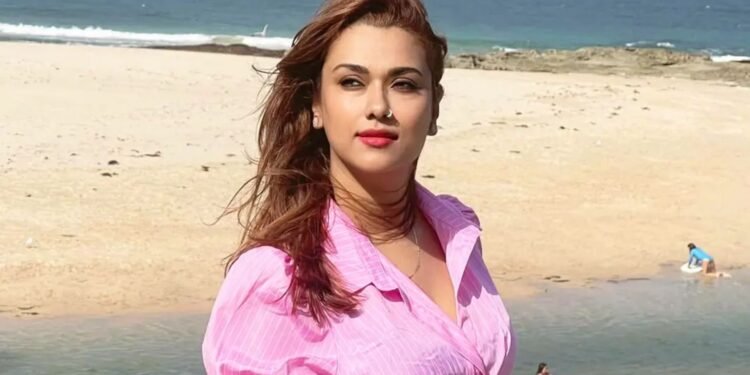 প্রতারক বাশারের 'স্ত্রী' হিসেবে সংবাদ প্রকাশ, ক্ষুব্ধ ববি দিলেন কড়া জবাব