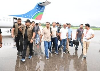 ফ্যামিলি কার্ড বিতরণে মৌলভীবাজারে প্রধানমন্ত্রী তারেক রহমান
