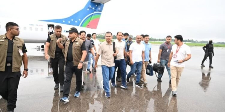 ফ্যামিলি কার্ড বিতরণে মৌলভীবাজারে প্রধানমন্ত্রী তারেক রহমান