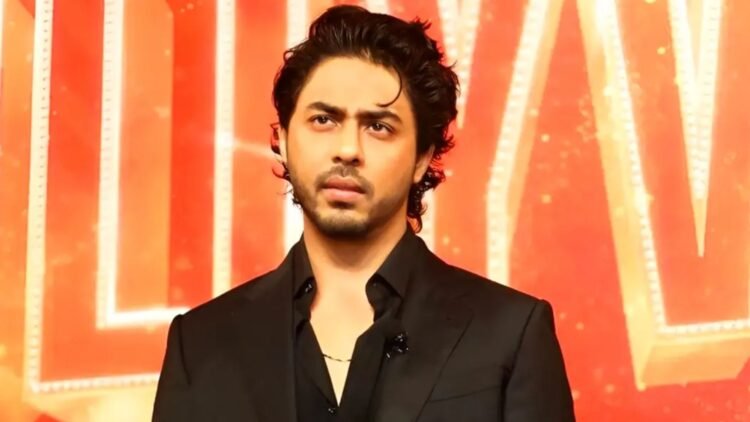 ক্যাসিনোর বাইরে তরুণীর সঙ্গে ফ্রেমবন্দি আরিয়ান