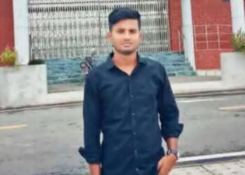 নড়াইলে পাওনা টাকা চাওয়ায় যুবককে কু/পি/য়ে হ/ত্যা