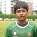 দারিদ্র্য ও সামাজিক বাধা জয় করে ফুটবলে আলো ছড়াচ্ছেন নাটোরের ফারিহা