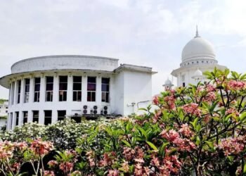 শোন অ্যারেস্ট ও হয়রানি না করার হাইকোর্টের আদেশ স্থগিত