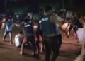 জবি শিক্ষার্থীকে মারধর ঘিরে পুরান ঢাকায় সংঘর্ষ, পুলিশের লাঠিপেটা