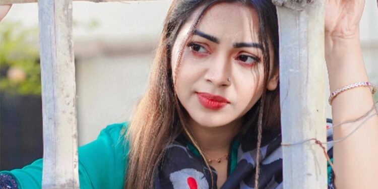 চুক্তিভিত্তিক বিয়ের খবরে ক্ষুব্ধ প্রভা