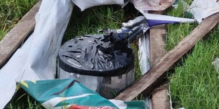 সাভারের মসজিদের মাঠে বোমা সদৃশ প্রেসার কুকার, এলাকায় আতঙ্ক