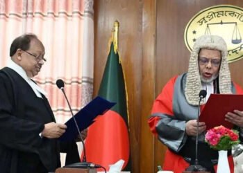 আপিল বিভাগের নতুন বিচারপতি হিসেবে শপথ নিলেন হাবিবুল গনি