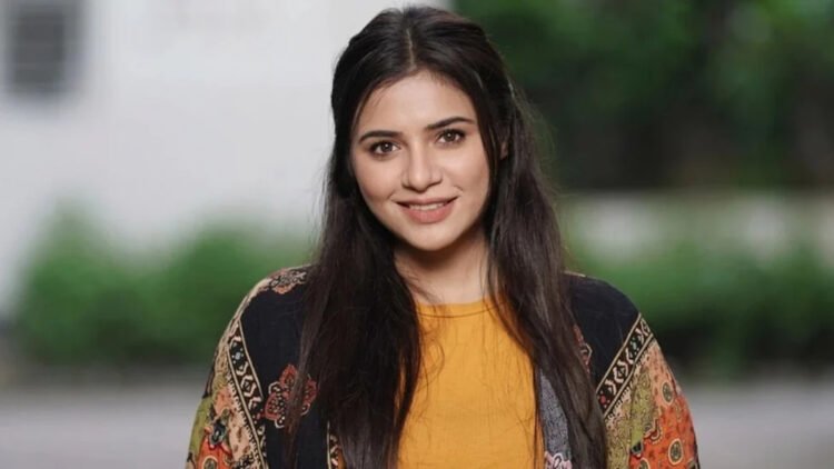সড়ক দুর্ঘটনার কবলে তাসনুভা তিশা