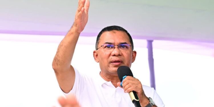 নারীদের অনার্স পর্যন্ত শিক্ষা সম্পূর্ণ ফ্রি করার ঘোষণা প্রধানমন্ত্রীর