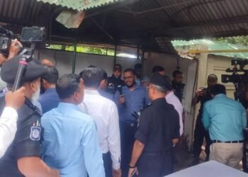 উত্তরায় র্যাবের ‘আয়নাঘর’ পরিদর্শনে আন্তর্জাতিক অপরাধ ট্রাইব্যুনালের বিচারকরা