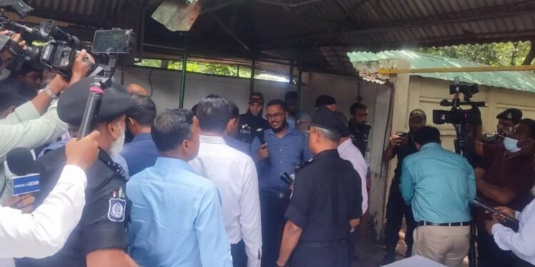 উত্তরায় র্যাবের ‘আয়নাঘর’ পরিদর্শনে আন্তর্জাতিক অপরাধ ট্রাইব্যুনালের বিচারকরা