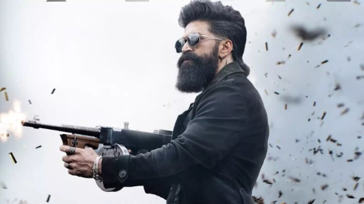‘টক্সিক’ নিয়ে নেতিবাচক রিভিউ, ইউটিউবারদের আইনি নোটিশ পাঠালেন যশ