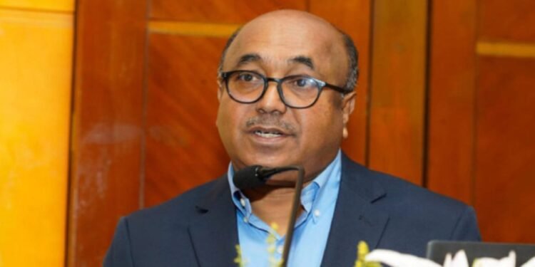 হঠাৎ পদত্যাগ করছেন পিএসসি চেয়ারম্যান, কারণ নিয়ে ধোঁয়াশা
