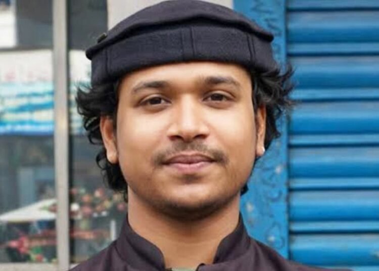 আপত্তিকর অবস্থায় ধরা পড়ে ৭ লাখ টাকা দেনমোহরে বিয়ে ইসলামী ছাত্র আন্দোলন নেতার