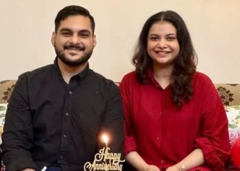 প্রথম বিবাহবার্ষিকীতে শবনম ফারিয়ার আবেগঘন বার্তা