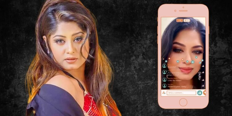 আমেরিকা থেকে মৌসুমীর ভিডিও বার্তা