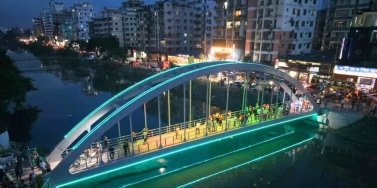 খুলে দেওয়া হলো বনশ্রী-আফতাব নগরের স্টিল ফুট ব্রিজ