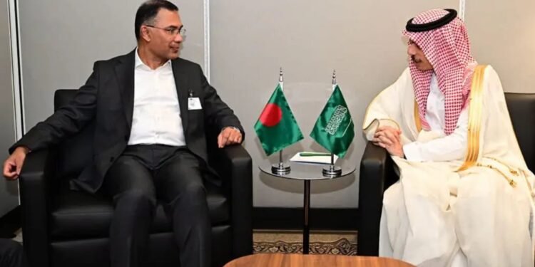 বাংলাদেশের সঙ্গে সম্পর্ক আরও গভীর ও বহুমাত্রিক করতে চায় সৌদি আরববাংলাদেশের সঙ্গে সম্পর্ক আরও গভীর ও বহুমাত্রিক করতে চায় সৌদি আরব