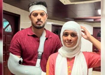 রক্তাক্ত ব্যান্ডেজ আর ভাঙা হাত: ইরফান সাজ্জাদ ও সাদিয়া আয়মানের এ কী হাল!