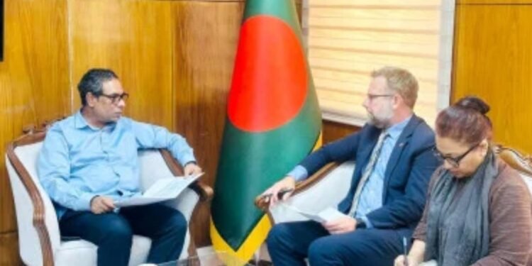 বাংলাদেশের স্বাস্থ্য খাতে সহযোগিতা জোরদারে ডেনমার্কের আগ্রহ