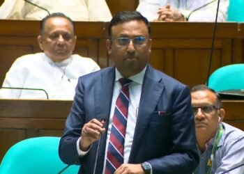 বিদেশে পলাতক সন্ত্রাসীদের ফিরিয়ে এনে বিচার করা হবে: সংসদে পররাষ্ট্র প্রতিমন্ত্রী