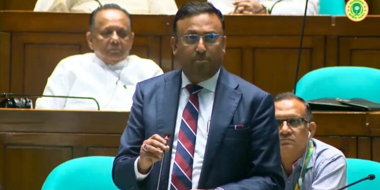 বিদেশে পলাতক সন্ত্রাসীদের ফিরিয়ে এনে বিচার করা হবে: সংসদে পররাষ্ট্র প্রতিমন্ত্রী