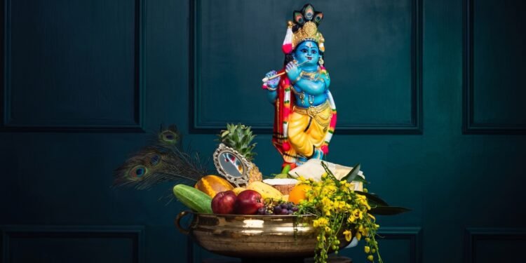 আজ শুভ জন্মাষ্টমী: দেশজুড়ে চলছে পূজা-অর্চনা ও হরিনাম সংকীর্তন