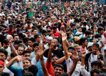 পাকিস্তানি ও ভারতীয়দের চেয়ে গড় আয়ু বেশি বাংলাদেশিদের