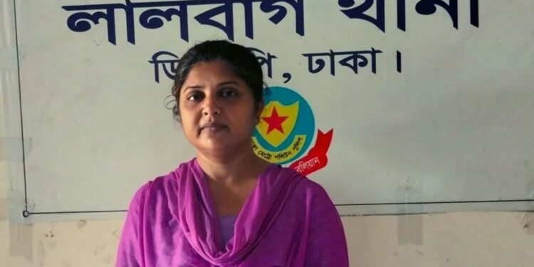 লালবাগে সন্ত্রাসবিরোধী আইনের মামলায় যুব মহিলা লীগ নেত্রী শারমিন গ্রেপ্তার লালবাগে সন্ত্রাসবিরোধী আইনের মামলায় যুব মহিলা লীগ নেত্রী শারমিন গ্রেপ্তার