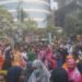 মিরপুরে পোশাক শ্রমিকদের সড়ক অবরোধ, যান চলাচল স্থবির